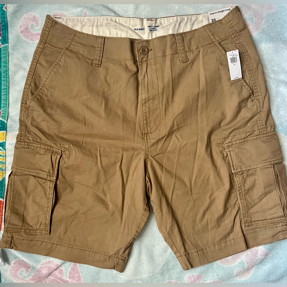 Old Navy Men's Tan Cargo Shorts